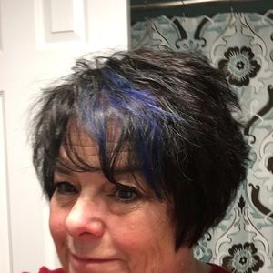 Meet your Posher, Teri